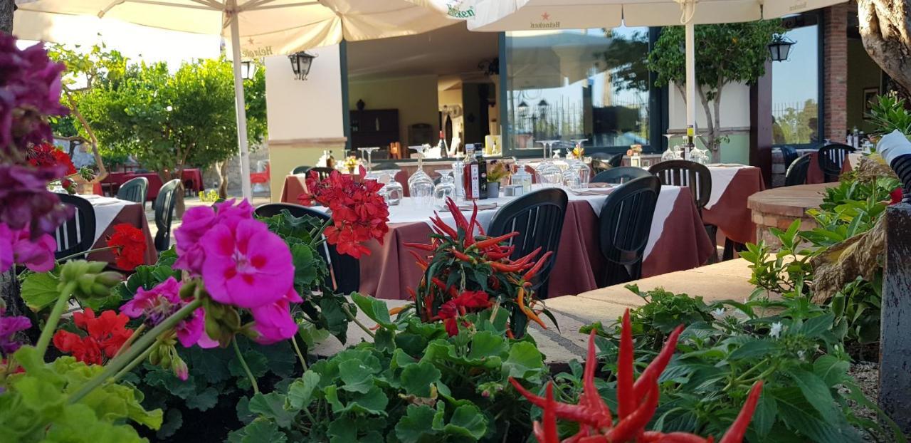 Villa Antonino Giardini Naxos Exterior foto